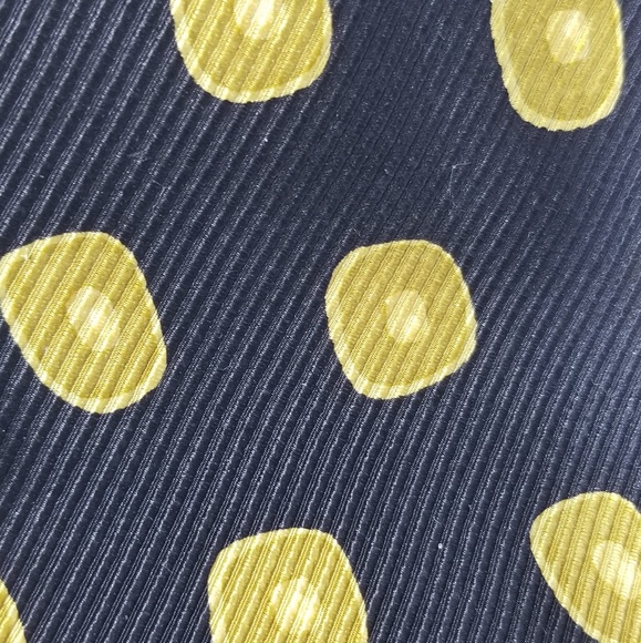 Vintage Giacomo Italian Tie with Geometric Shape - Picture 3 of 5